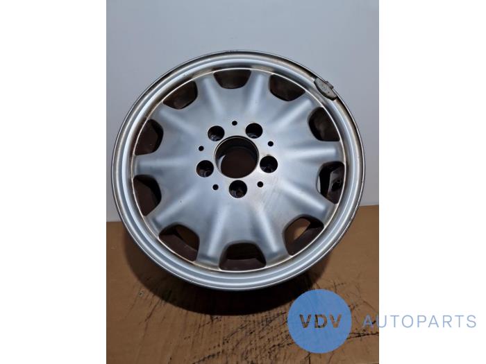 Obrecz Mercedes E-Klasse