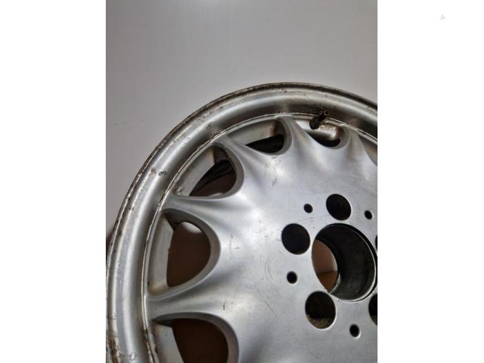 Llanta Mercedes SL