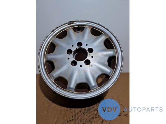 Obrecz Mercedes E-Klasse