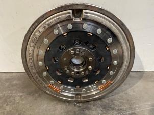 Gebruikte Vliegwiel Mercedes GLA (H247) 2.0 200d Prijs € 242,00 Inclusief btw aangeboden door Autoparts Van De Velde