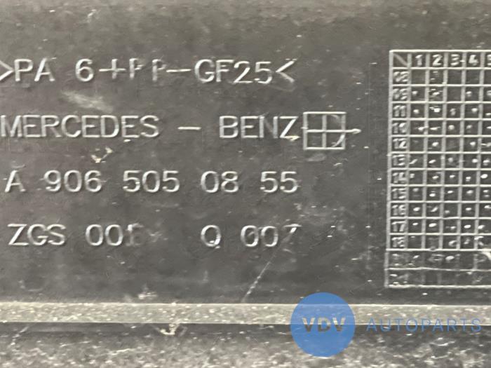 Cooling fan housing Mercedes Sprinter