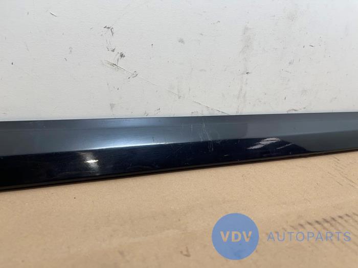 Bande décorative Mercedes C-Klasse