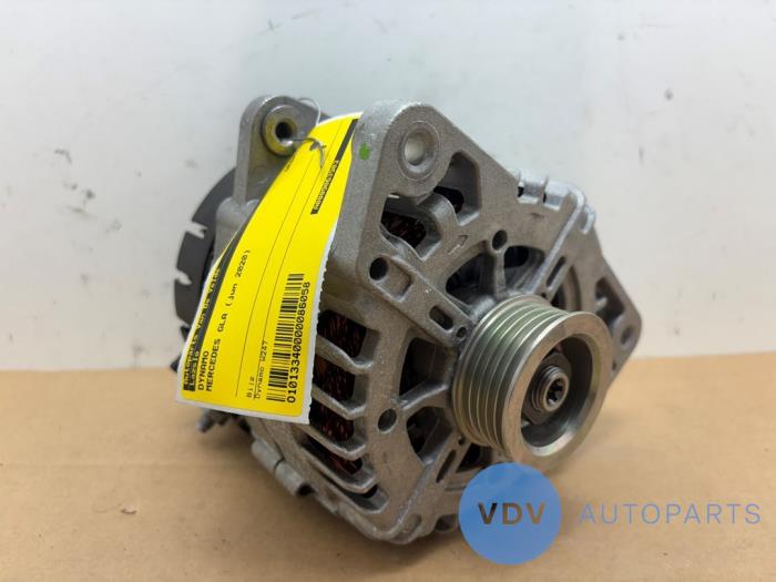 Pradnica Mercedes GLA