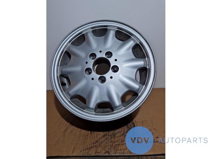 Obrecz Mercedes E-Klasse