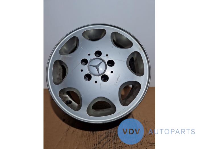 Obrecz Mercedes E-Klasse