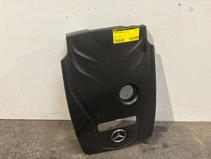 Gebruikte Afdekplaat motor Mercedes C (W205) C-200 2.0 CGI 16V Prijs € 60,50 Inclusief btw aangeboden door Autoparts Van De Velde