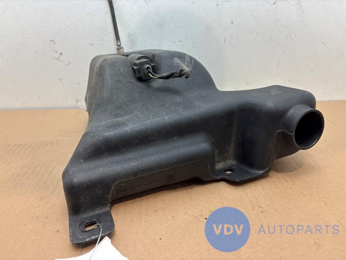Front windscreen washer reservoir Mercedes Vito