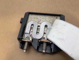 Gebruikte Delco Mercedes C Estate (S205) C-180d 1.6 Turbo 16V Prijs € 48,40 Inclusief btw aangeboden door Autoparts Van De Velde