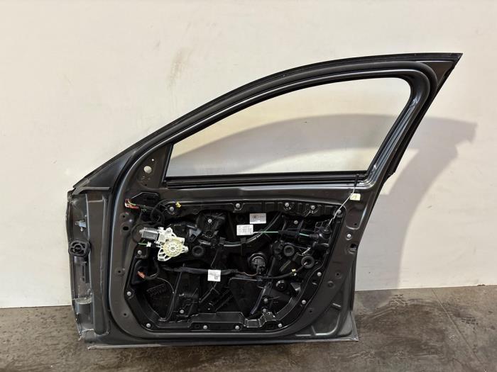 Portière 4portes avant droite Mercedes C-Klasse