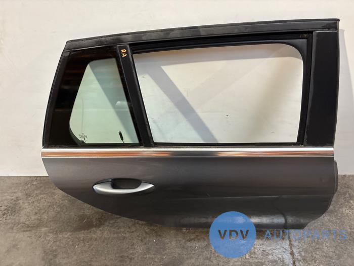 Tür 4-türig rechts hinten Mercedes C-Klasse