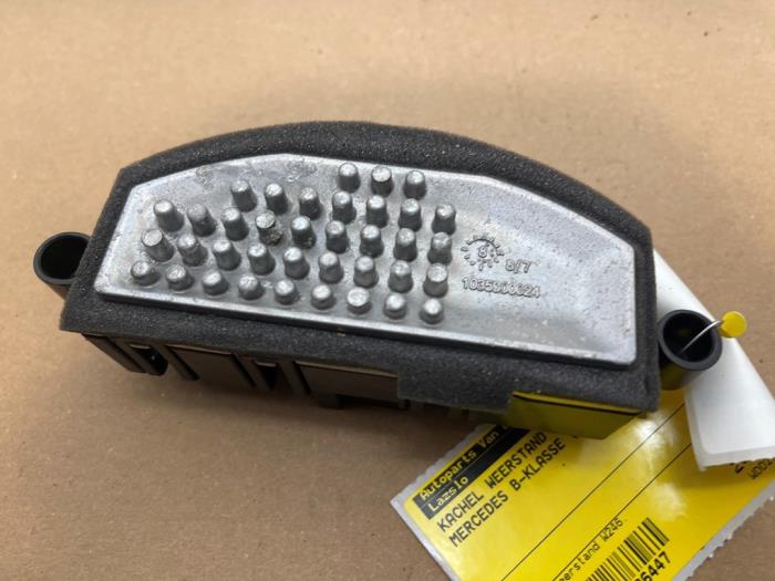 Kachel Weerstand Mercedes B-Klasse