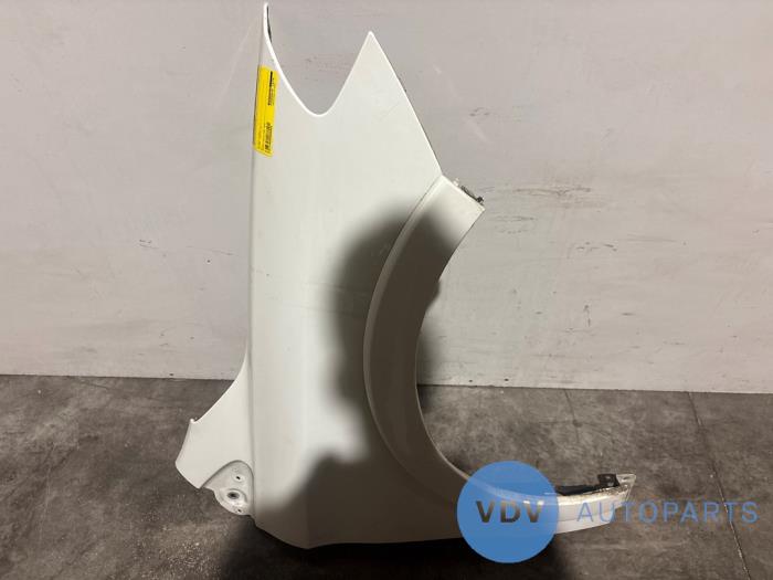 Aile avant droite Mercedes B-Klasse