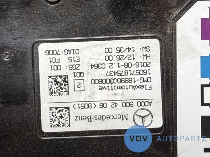 Oswietlenie wewnetrzne przód Mercedes B-Klasse