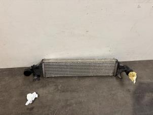 Gebruikte Intercooler Mercedes B (W246) 2.0 B-200 NGD 16V Prijs € 90,75 Inclusief btw aangeboden door Autoparts Van De Velde
