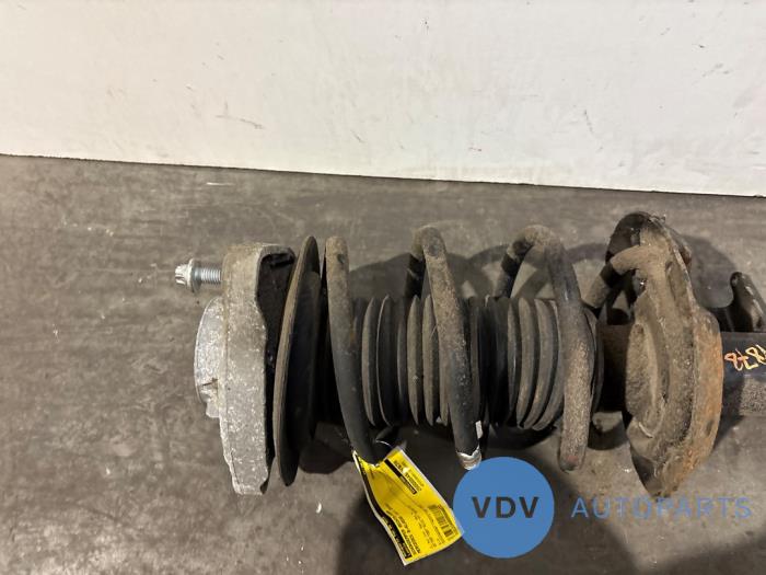 Front shock absorber, right Mercedes B-Klasse
