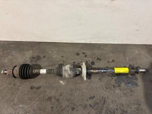 Gebruikte Homokineetas rechts-voor Mercedes B (W246) 2.0 B-200 NGD 16V Prijs € 393,25 Inclusief btw aangeboden door Autoparts Van De Velde