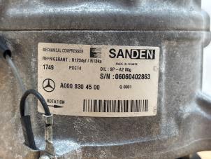 Aircopomp van een Mercedes-Benz CLS (C257) 350d 2.9 24V 4-Matic 2018