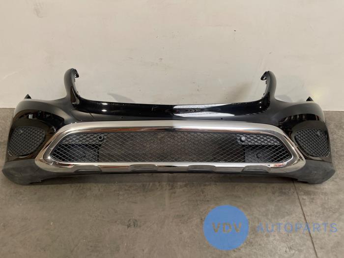 Zderzak przedni Mercedes GLC-Klasse