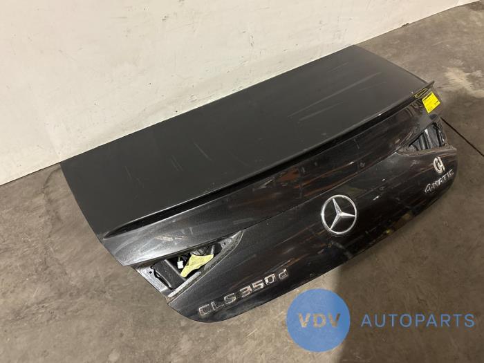 Couvercle coffre Mercedes CLS-Klasse
