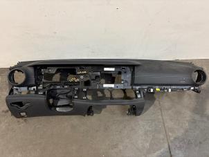 Gebruikte Dashboard Mercedes CLS (C257) 350d 2.9 24V 4-Matic Prijs € 683,65 Inclusief btw aangeboden door Autoparts Van De Velde