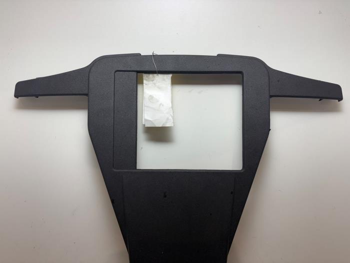 Afdekplaat motor van een Mercedes-AMG G AMG (463) 5.5 G 63 AMG V8 32V 2015