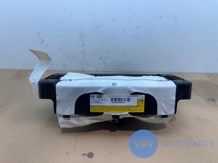 Airbag droite (tableau de bord) Mercedes B-Klasse