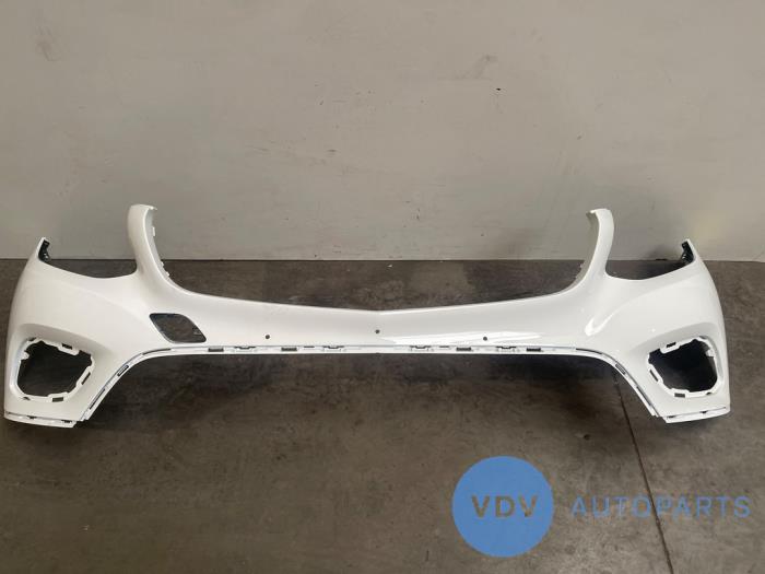 Zderzak przedni Mercedes GLC-Klasse