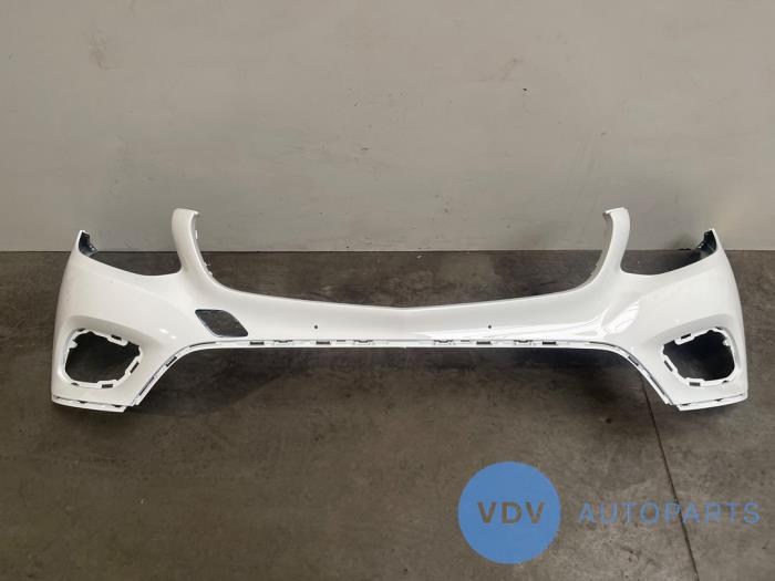 Zderzak przedni Mercedes GLC-Klasse