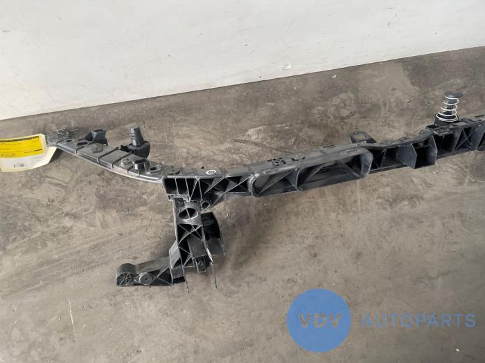 Panneau avant Mercedes B-Klasse