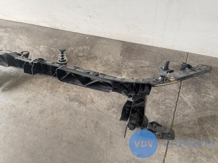 Panneau avant Mercedes B-Klasse