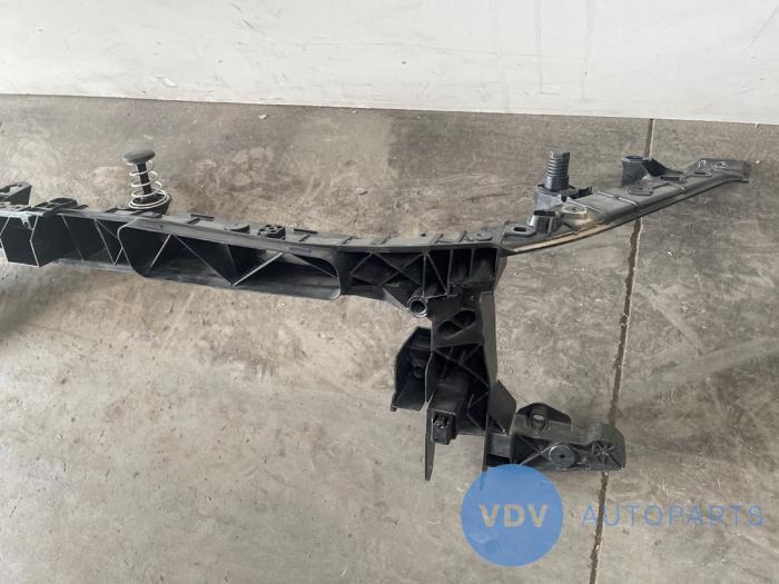 Panneau avant Mercedes B-Klasse