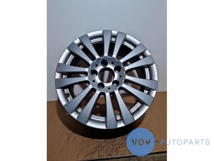 Llanta Mercedes B-Klasse