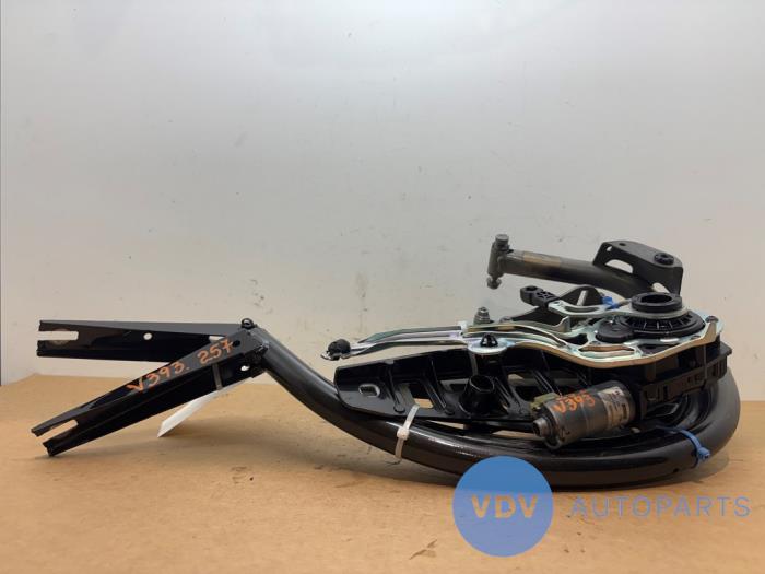 Charnière hayon Mercedes CLS-Klasse