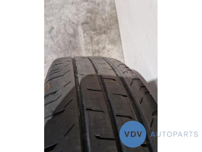 Wheel + tyre Mercedes Vito