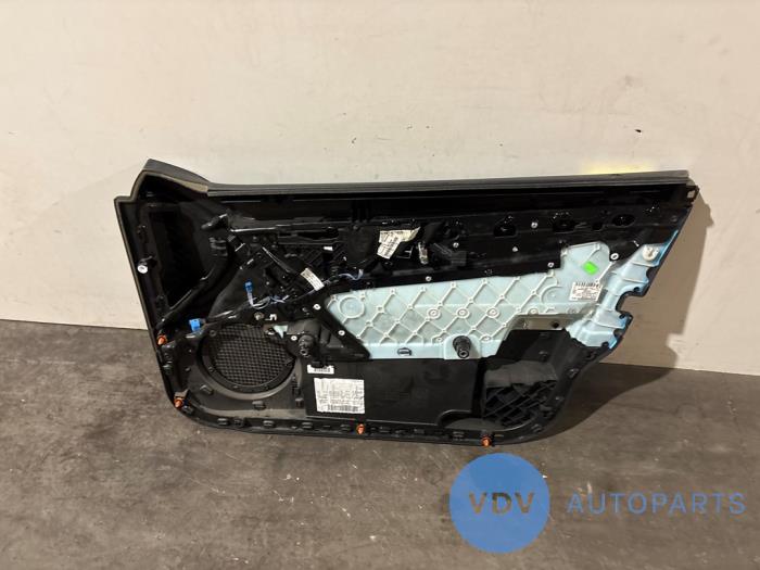 Türverkleidung 4-türig links vorne Mercedes C-Klasse