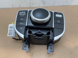 Gebruikte Bediening boordcomputer Mercedes E Estate (S213) E-220d 2.0 Turbo 16V 4-Matic Prijs € 78,65 Inclusief btw aangeboden door Autoparts Van De Velde