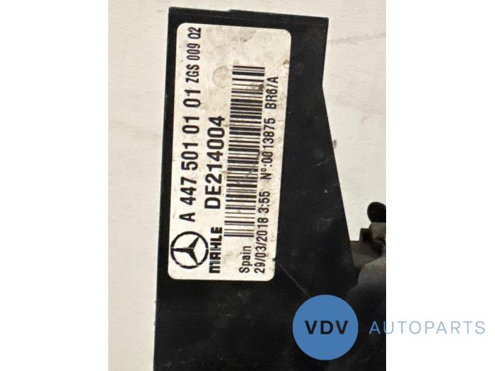 Radiateur Mercedes Vito