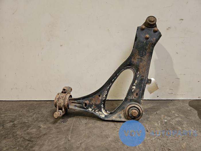 Front wishbone, right Mercedes Vito