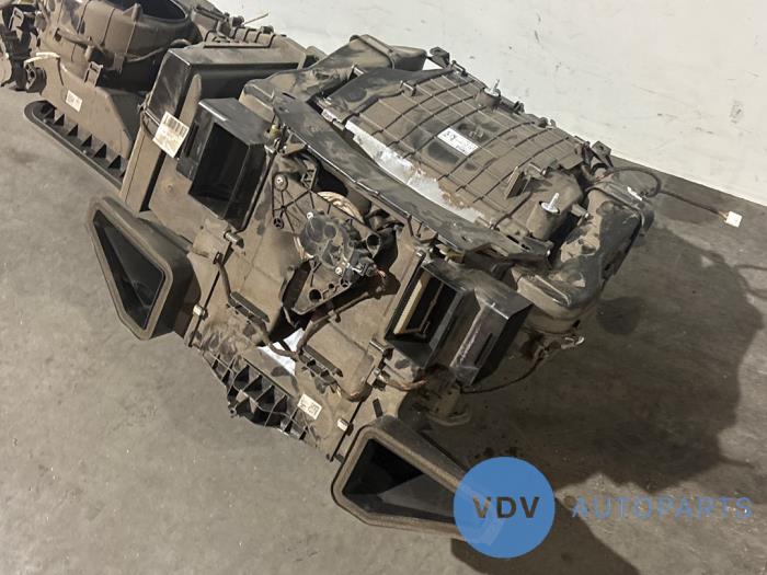 Kachelhuis Mercedes Vito