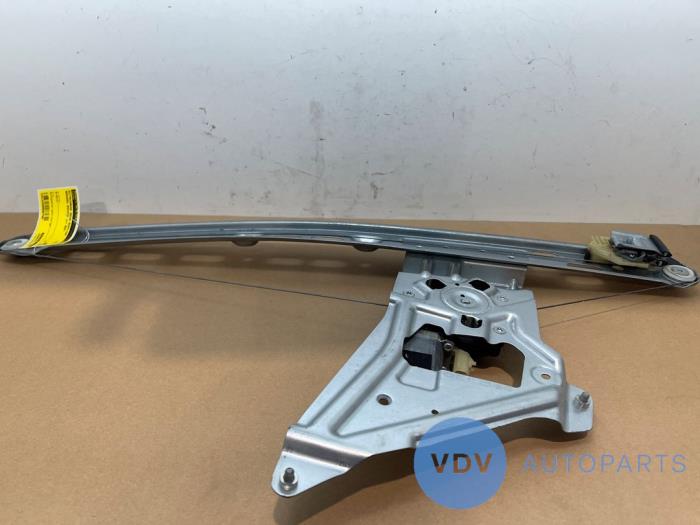 Ruitmechaniek 2Deurs rechts-voor Mercedes Sprinter