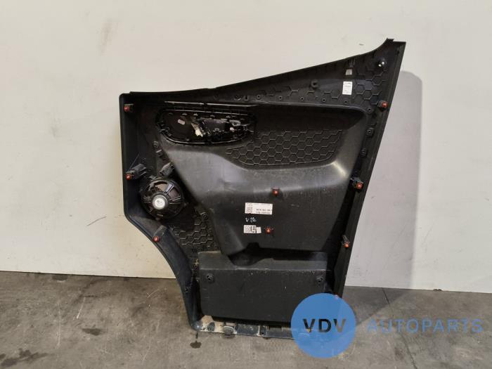 Tapicerka drzwi lewych wersja 2-drzwiowa Mercedes Sprinter