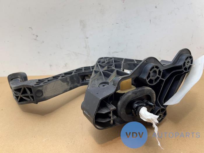 Pédale embrayage Mercedes Sprinter