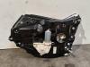 Mercedes-Benz E (R238) E-220d 2.0 Turbo 16V Raammechaniek 2Deurs rechts-achter