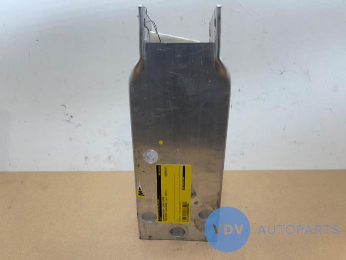 Wspornik zderzaka lewy przód Mercedes E-Klasse