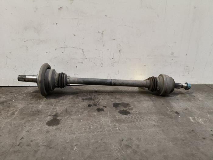 Os napedowa lewy tyl Mercedes E-Klasse