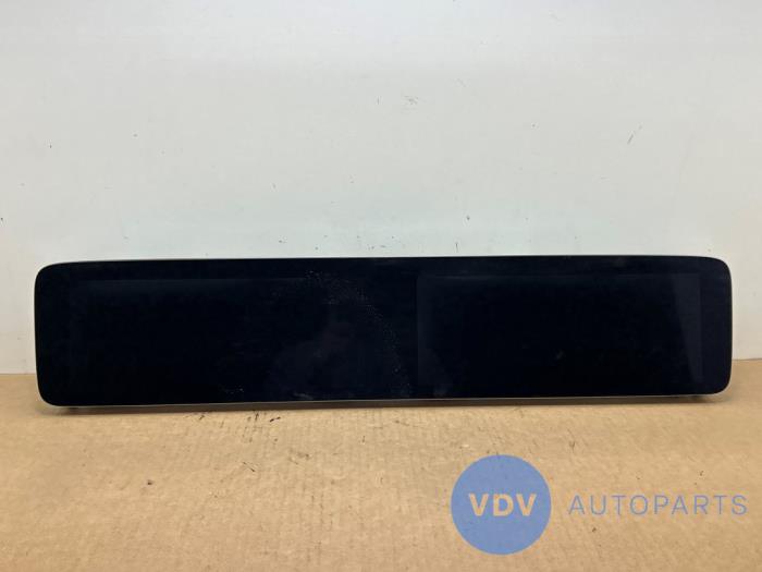 Navigation Display Mercedes S-Klasse