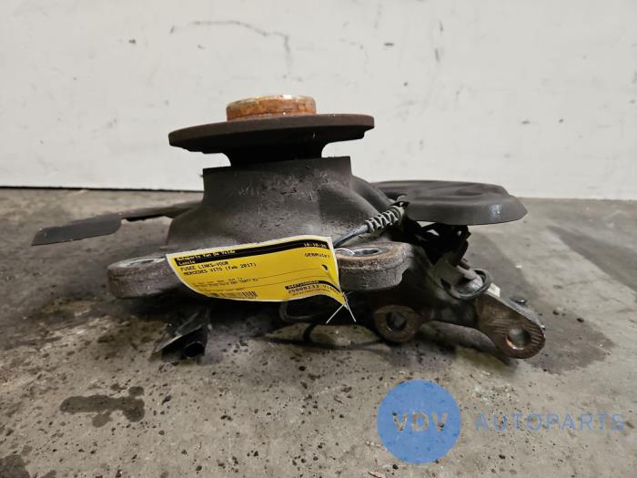 Achsschenkel links vorne Mercedes Vito