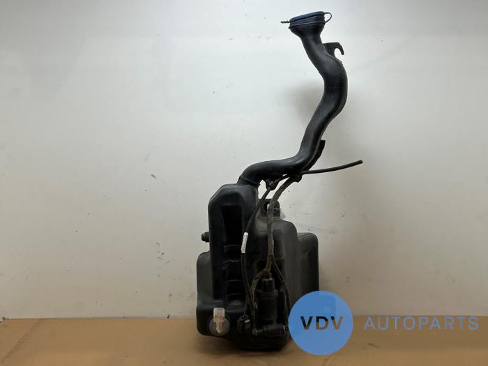 Front windscreen washer reservoir Mercedes B-Klasse