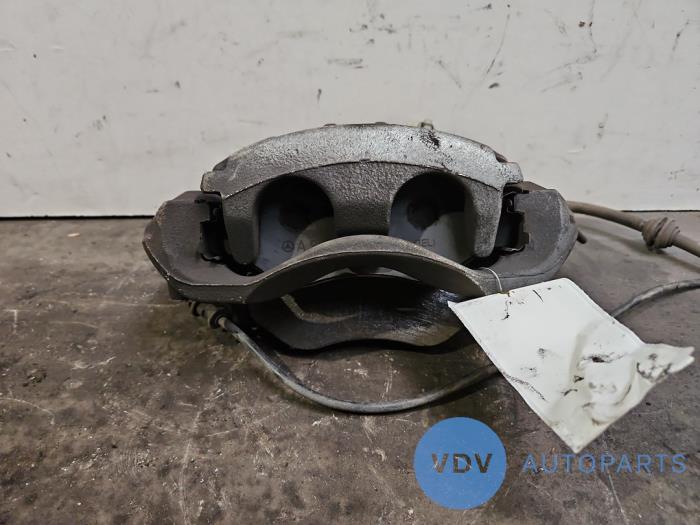 Front brake calliper, right Mercedes Vito