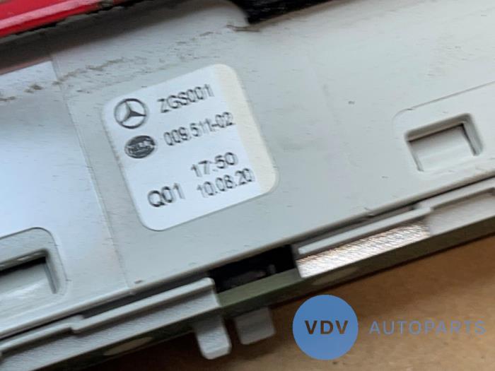 Dodatkowe swiatlo stopu srodek Mercedes Sprinter